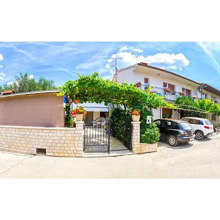 Holiday home House Bruno *